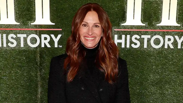 Julia Roberts in 2025, showcasing her timeless beauty, successful Hollywood career, and elegant lifestyle.