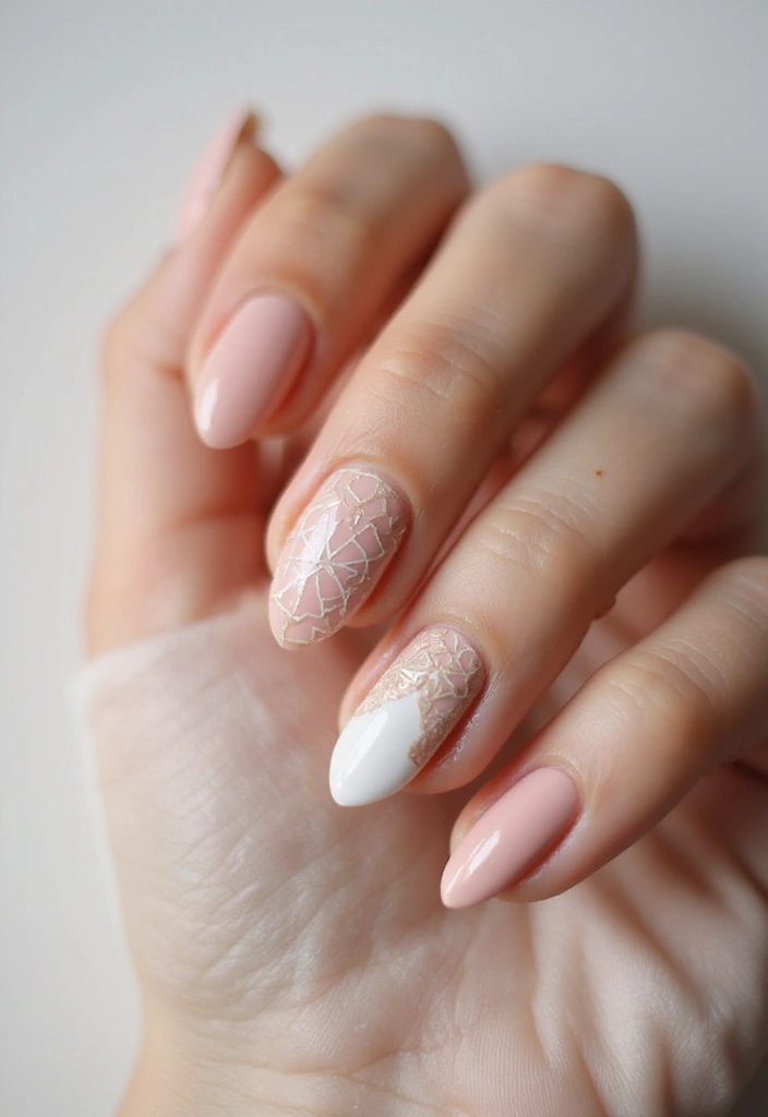 29 Cute Nail Art Ideas Inspired by Pinterest’s Top Trends - 8. Negative Space Art