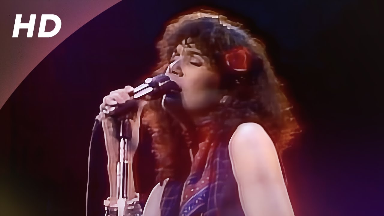 Linda Ronstadt - Blue Bayou (Official Music Video)