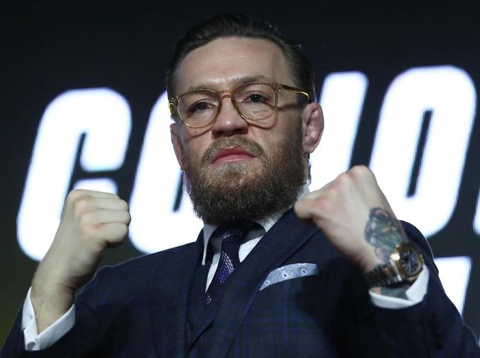 Conor McGregor returns to the Octagon in January