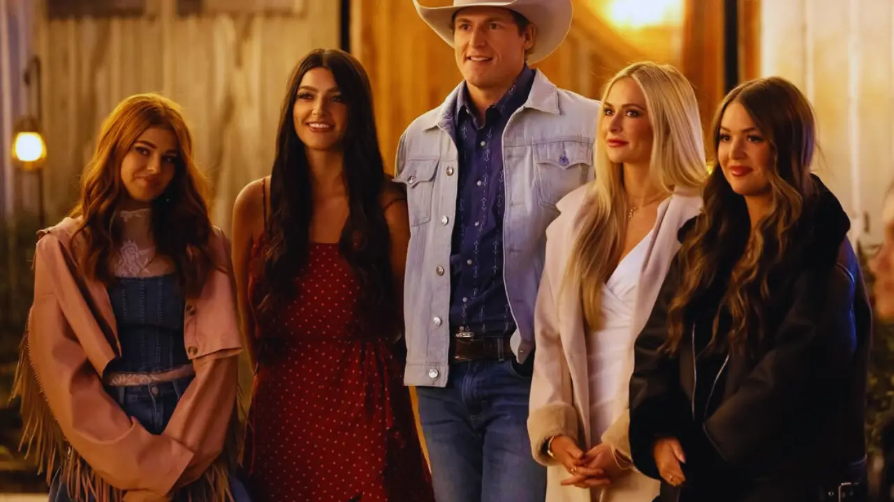 Keeley Goldberg standing with Farmer Colton Hendricks and fellow contestants on Farmer Wants a Wife Season 3 .