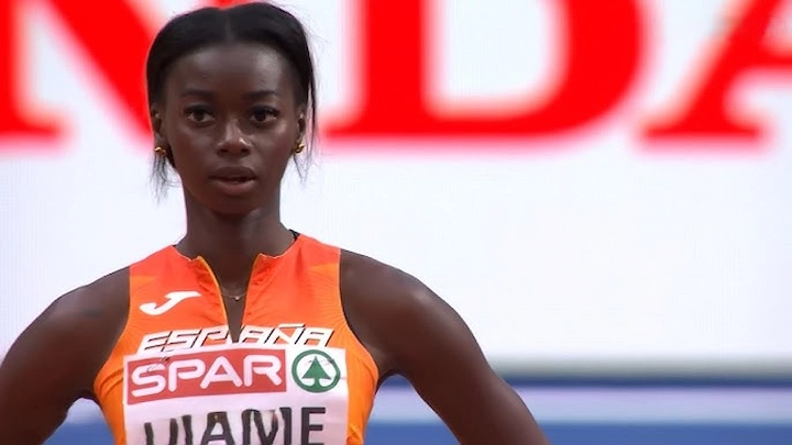 Fatima Diame in Spanish athletics uniform during a major track and field competition in 2025.